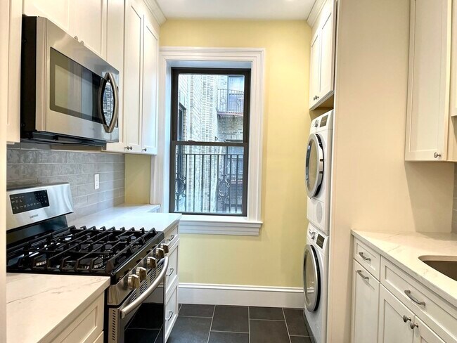 Photo - 1662 Commonwealth Ave Unidad 41