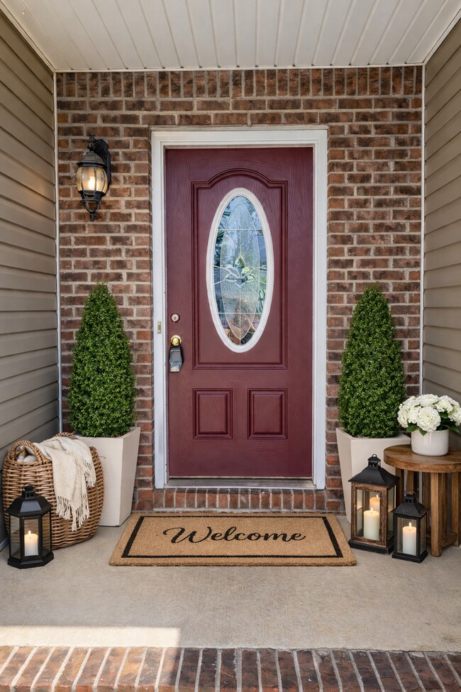 Photo - $1800 3 Bedrooms 2.5 Bath Brick Home with a bonus room!