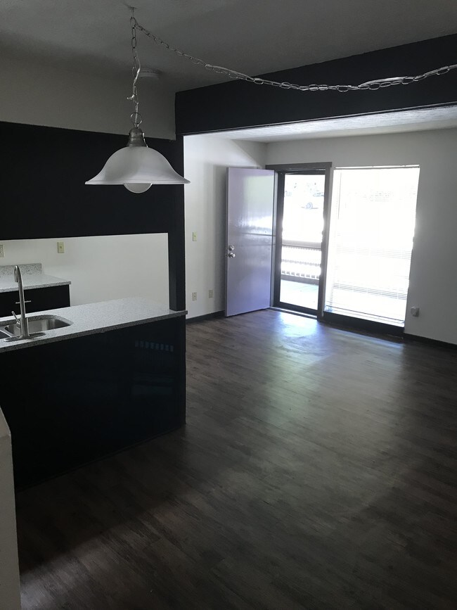 Photo - Timber Top Apartments & Townhomes