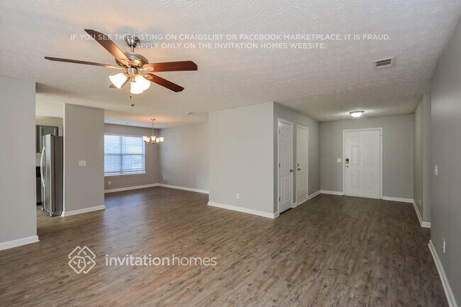 Photo - 423 Crested View Dr