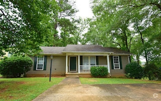 Building Photo - 814 N Gay St Rental