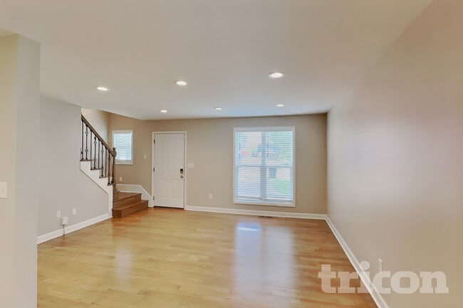Photo - 1026 Chelsea Dr