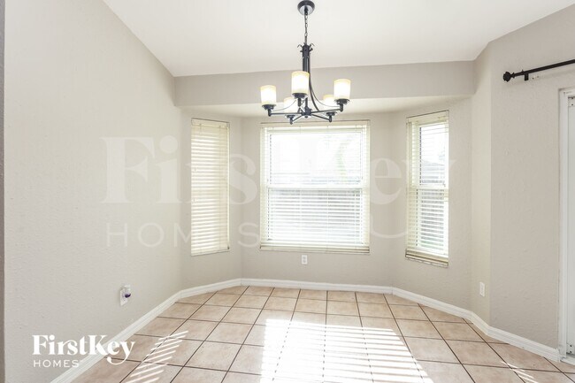 Photo - 17421 Kentucky Rd