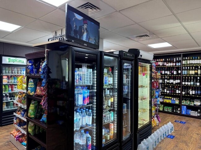 Photo - 1000 West Ave Unidad 422