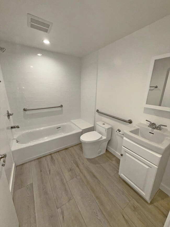 Photo - 5308 Sepulveda Blvd Unidad 110