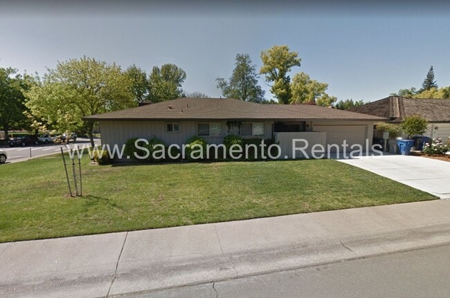 Photo - Wonderful Sierra Oaks 3bd/2ba Duplex with 2 Car Garage