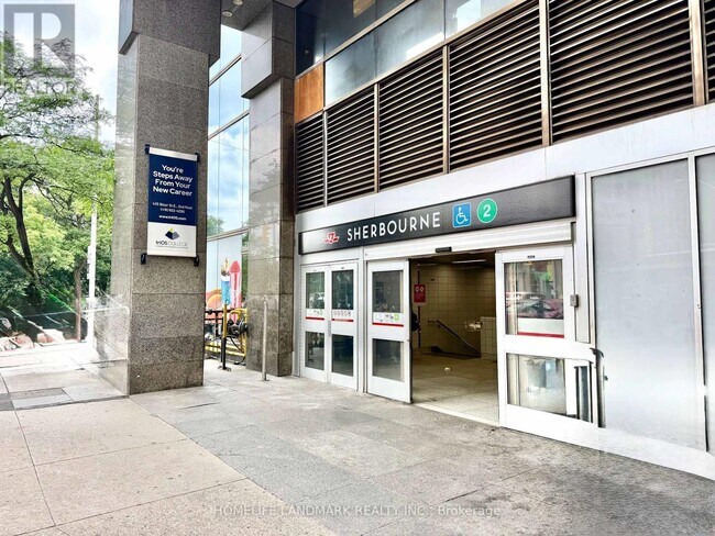 Photo - 609 Sherbourne St Unit 1805