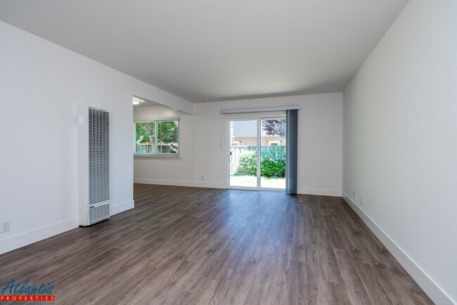 Photo - 1815 Bucknall Rd Unit 2