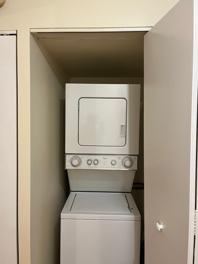 Photo - 19305 Club House Rd Unit Club House road