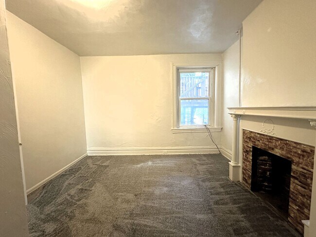 Photo - Lawrenceville - Apartments For Rent In Pittsburgh Unit 1