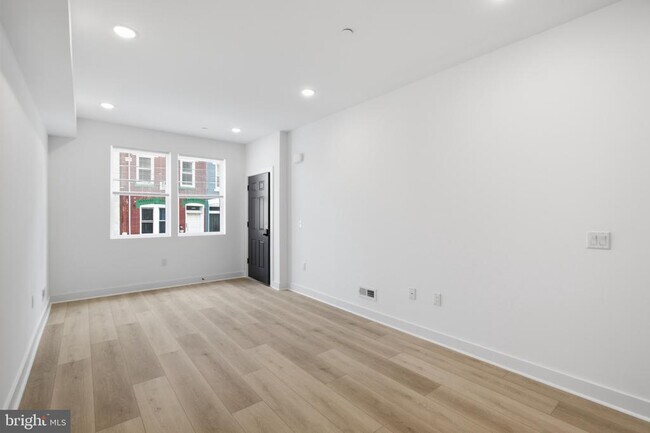 Photo - 2237 N 16th St Unit 1