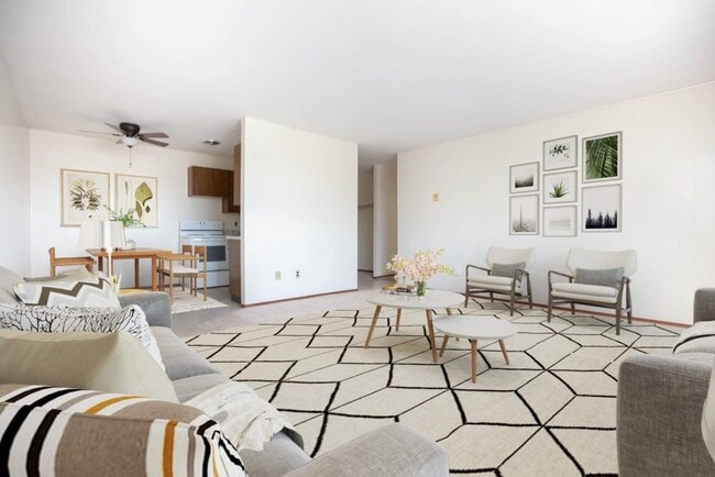 Photo - Lauralee Apartments Unit 893