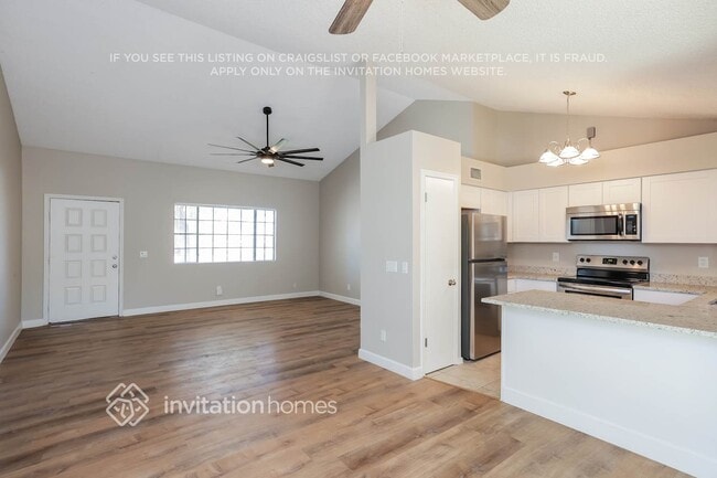Photo - 827 N Evergreen St