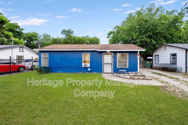 Building Photo - 511 Pecan Valley Dr