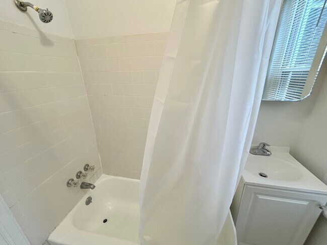 Photo - 2409 N Park Ave