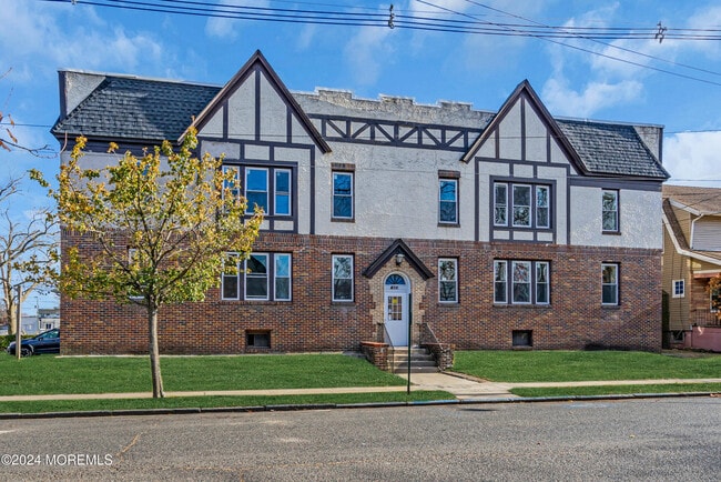 Photo - 922 4th Ave Unit 3B