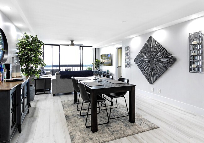 Photo - 2400 Presidential Way Unit 1803