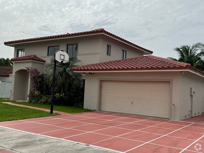 Building Photo - 12945 SW 207th Ln Rental