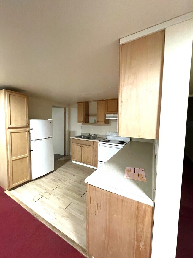 Building Photo - 133 Meadville St Unit D