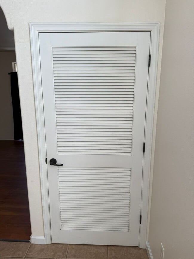 Photo - 3 Bedroom Condo in Sunrise Hills Unit 5K