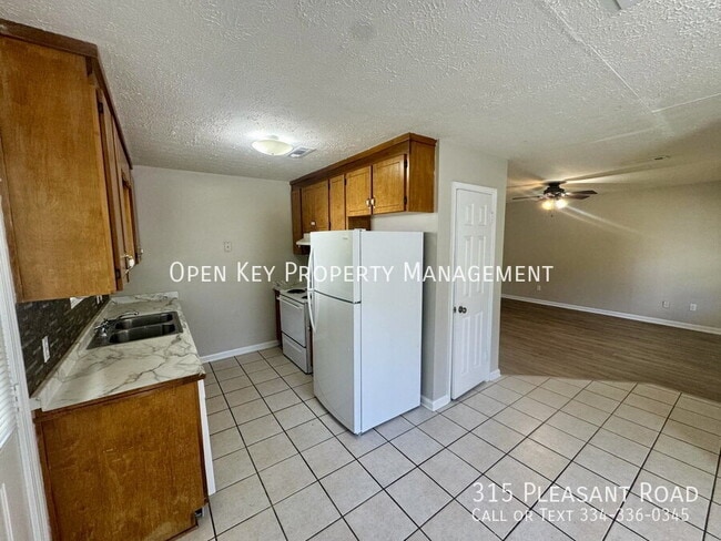 Photo - 315 Pleasant Rd