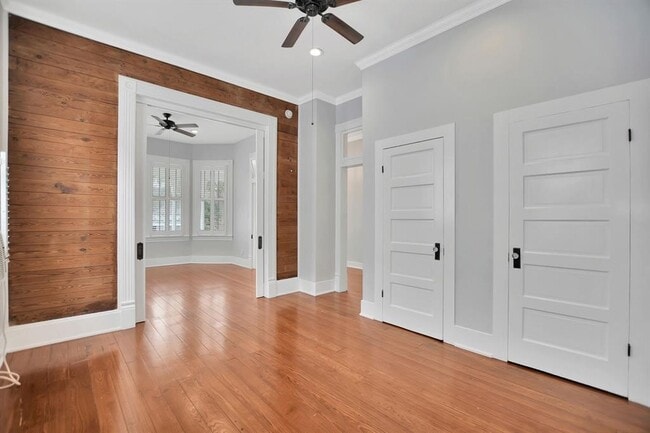 Photo - 1606 Avenue L