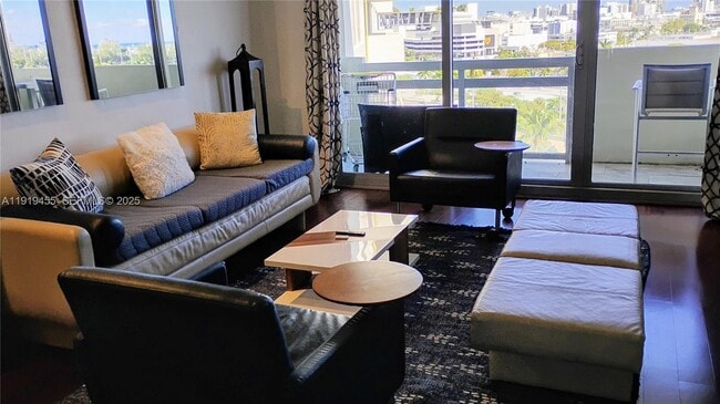 Photo - 1500 Bay Rd Unidad 1002S