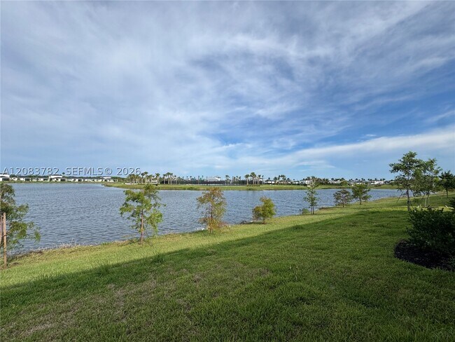 Photo - 3550 Spanish Cedar Pl