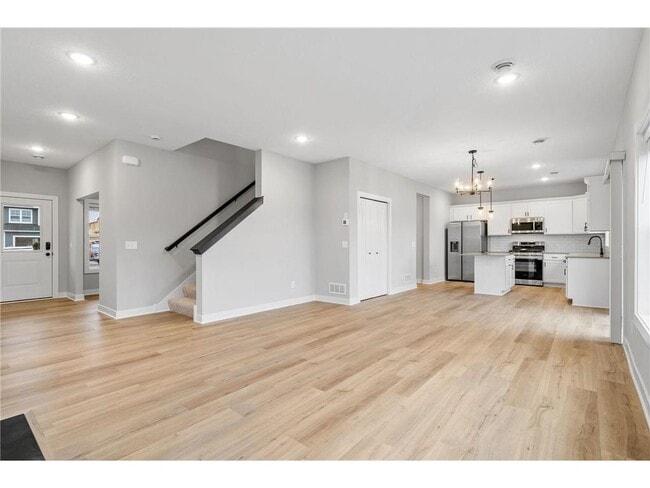 Photo - 13218 Jewell St NE