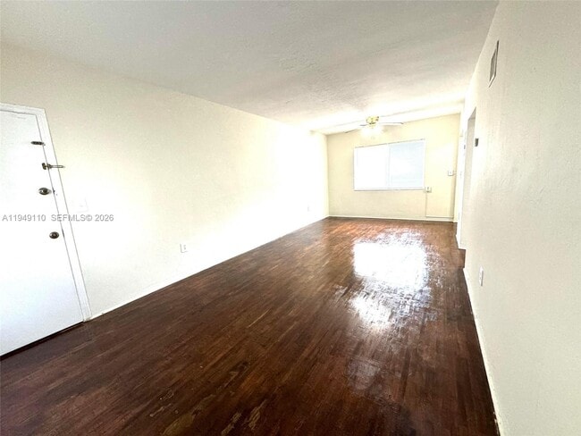 Photo - 433 Santander Ave Unit 2