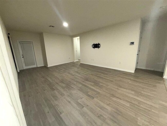 Photo - 1329 Derry Ave