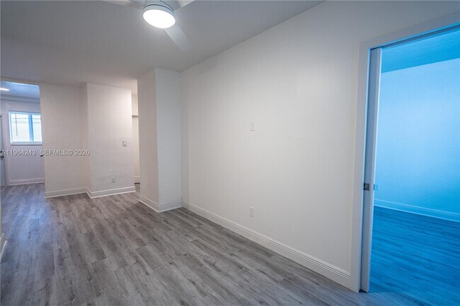 Photo - 7325 Carlyle Ave Unit 9