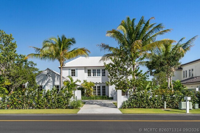 2219 Ibis Isle Rd E