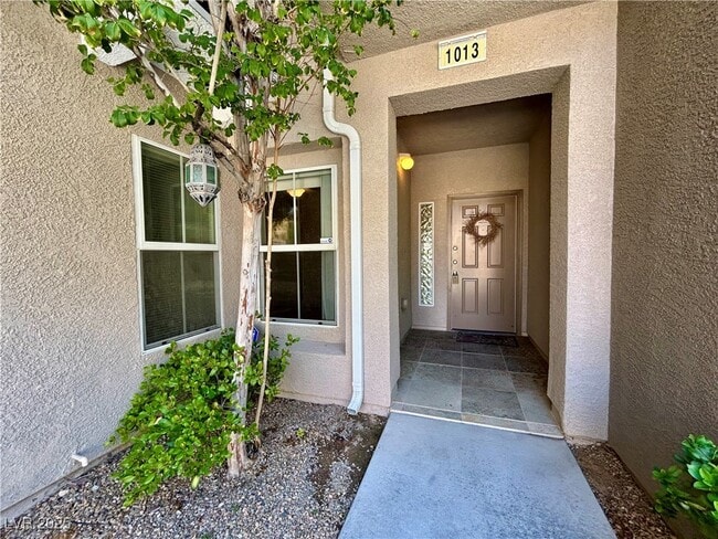 Building Photo - 11855 Portina Dr Unit 1013