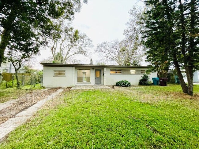 Photo - 6014 Appian Way House