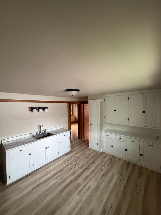 Building Photo - 2225 S 82nd St Unit 2225