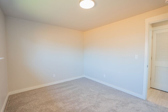 Photo - Newly Remodeled Large 2 Bedroom!