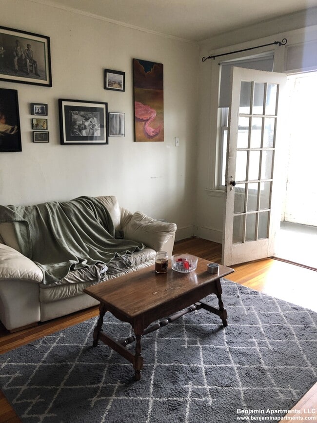 Building Photo - 1616 Commonwealth Ave Unit 26 Rental