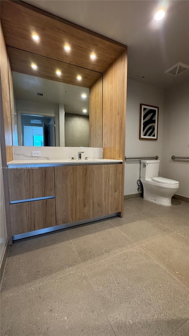 Photo - 11 NE 6th St Unit 2212