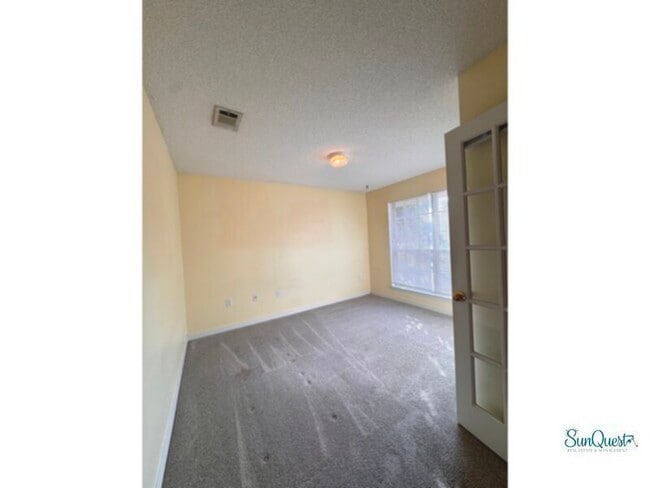 Photo - Spacious all brick home in Gulf Breeze.