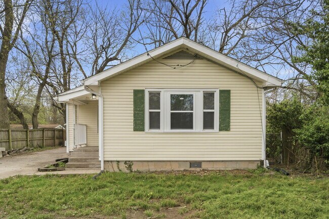 Photo - 2822 E Cherry St