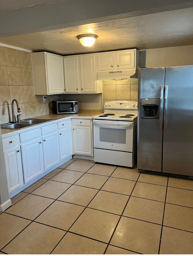 Photo - 249 NE Ark Pl