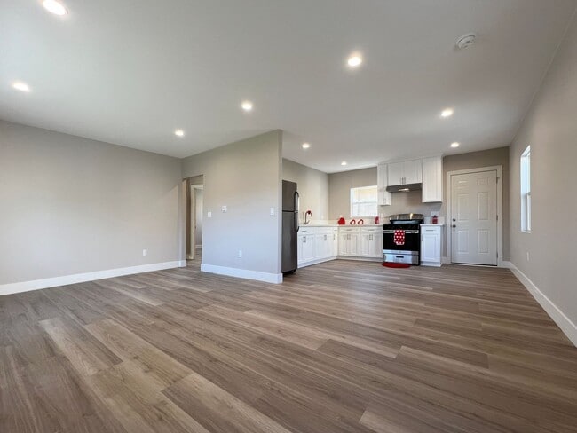 LN4541 W 161st St - LN4541 W 161st St Apartment Unit 4541