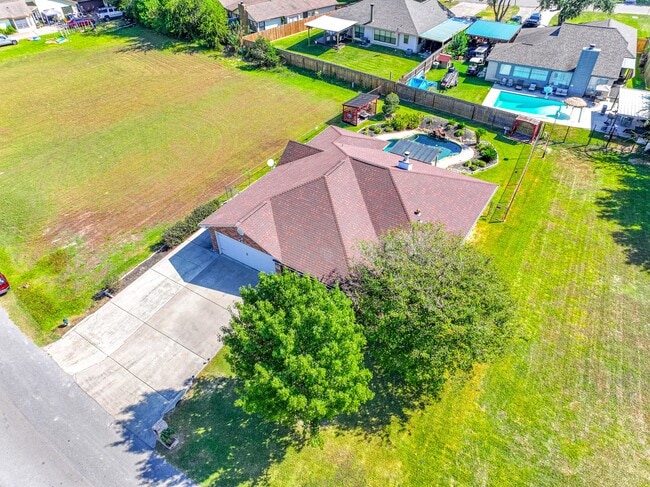 Photo - 13417 Bunker Hill Dr