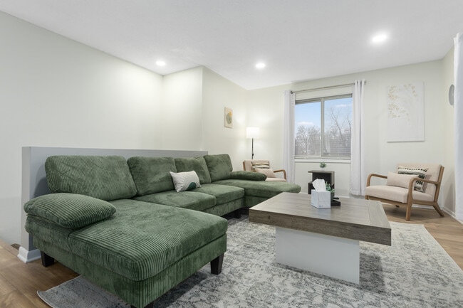 Photo - 10706 W 90th Ter