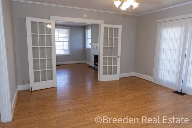 Photo - 3220 Lytle Dr