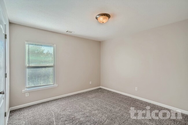 Photo - 1249 Avington Glen Dr SE