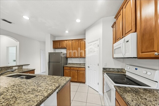Photo - 1726 Palmerston Cir