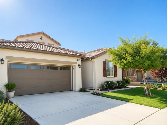Building Photo - 15539 Red Pepper Pl