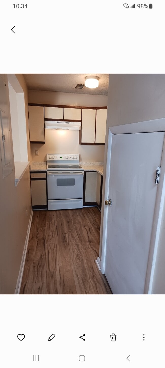 Photo - 1346 Bradley Dr